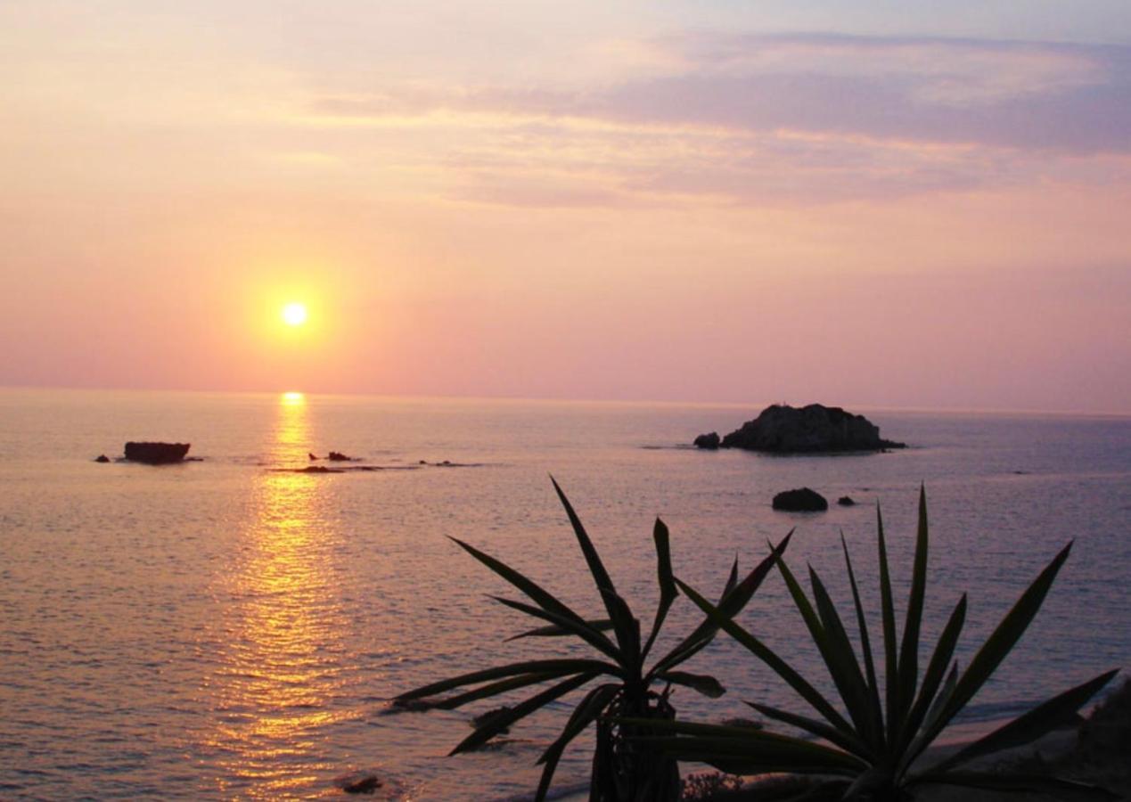 Stefanias Prasoudi Beach Άγιος Ματθαίος Εξωτερικό φωτογραφία